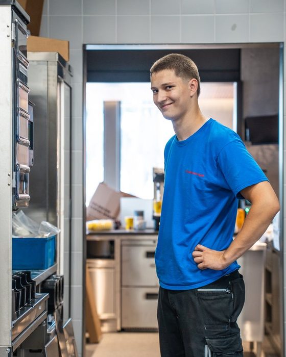Servicetechniker der GK Fullservice in einer Großküche
